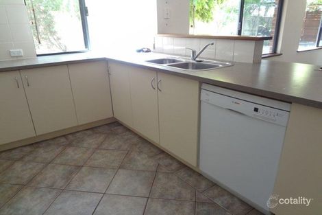 Property photo of 8 Whimbrel Green High Wycombe WA 6057