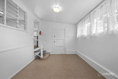 Property photo of 4 Graham Street Bundamba QLD 4304