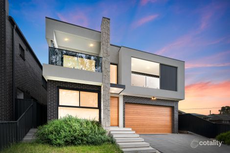 Property photo of 2 Lewin Crescent Bradbury NSW 2560