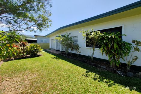 6 Hillview Cres, Whitfield, QLD 4870