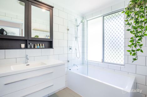 Property photo of 30 Lincoln Street Beenleigh QLD 4207