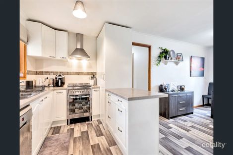 Property photo of 37 Seeger Drive Morphett Vale SA 5162