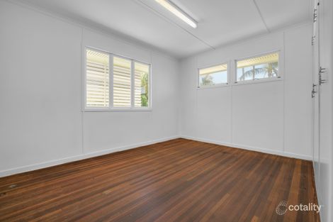 Property photo of 7 Busteed Street West Gladstone QLD 4680