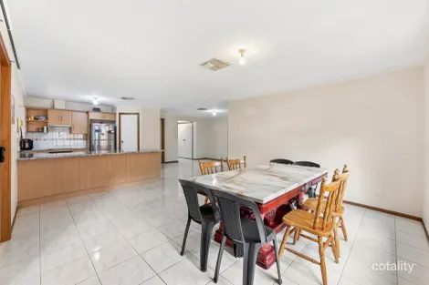 Property photo of 13 Plover Court Hewett SA 5118