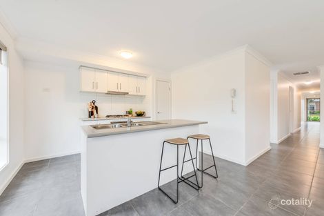 Property photo of 22 Seagrass Crescent Point Cook VIC 3030