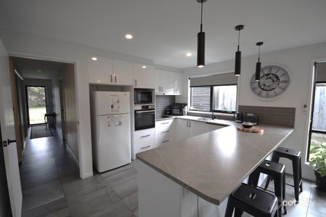 Property photo of 8 Couch Street Warrnambool VIC 3280