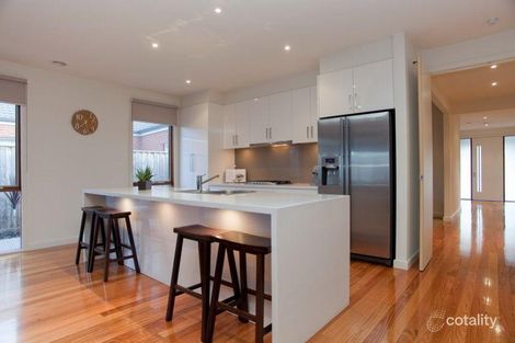 Property photo of 35 Nighthawk Boulevard South Morang VIC 3752