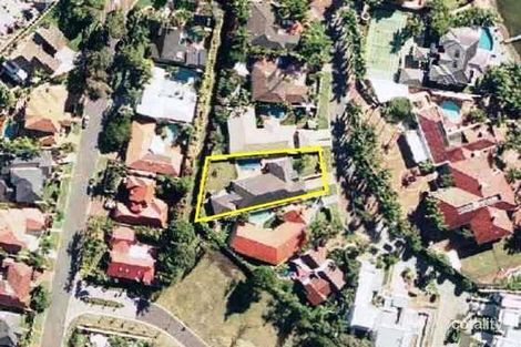 11 Marseille Ct, Bundall, QLD 4217