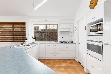 Property photo of 68 Mountjoy Terrace Wynnum QLD 4178