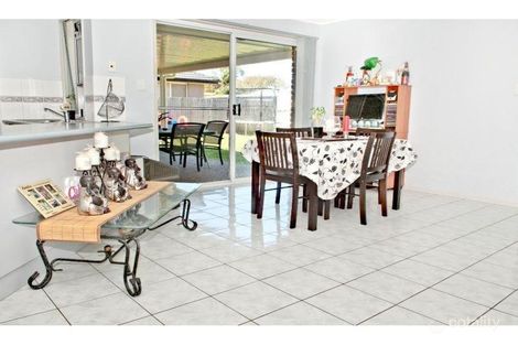 Property photo of 26 Sorbonne Close Sippy Downs QLD 4556