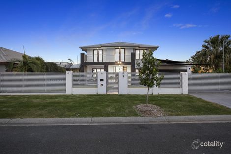 Property photo of 26 North Quay Drive Biggera Waters QLD 4216