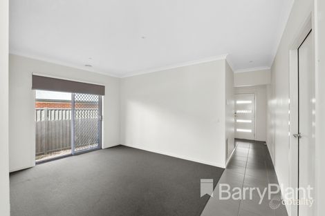 Property photo of 33 Wilmott Street Lucas VIC 3350