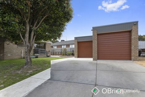 Property photo of 24 Jackson Drive Langwarrin VIC 3910