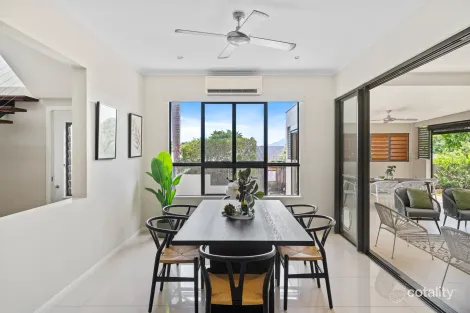 Property photo of 69 McFarlane Drive Kanimbla QLD 4870