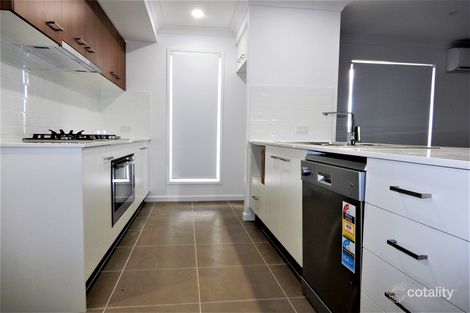 Property photo of 25 Solar Circuit Spring Mountain QLD 4300