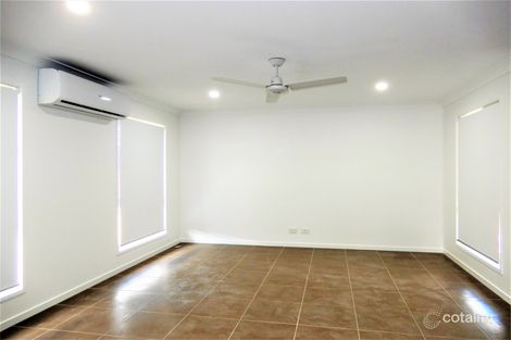 Property photo of 25 Solar Circuit Spring Mountain QLD 4300