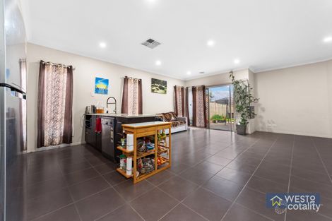 Property photo of 148 Crossway Avenue Tarneit VIC 3029