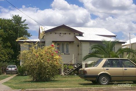 10 Caithness St, North Booval, QLD 4304