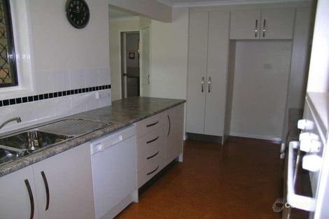 Property photo of 28 Twynam Street Belmont QLD 4153