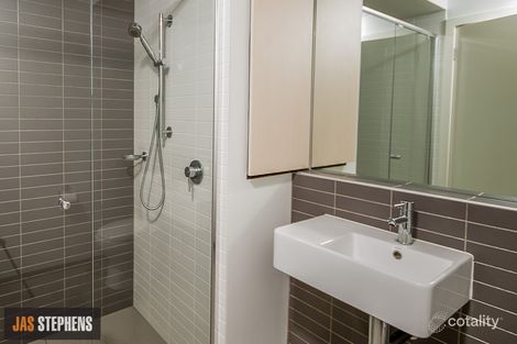 Property photo of 17 Newman Drive Footscray VIC 3011