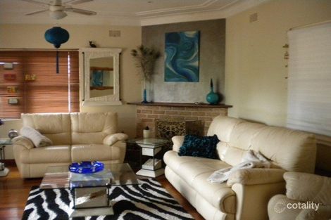 Property photo of 8 Cox Avenue Nowra NSW 2541