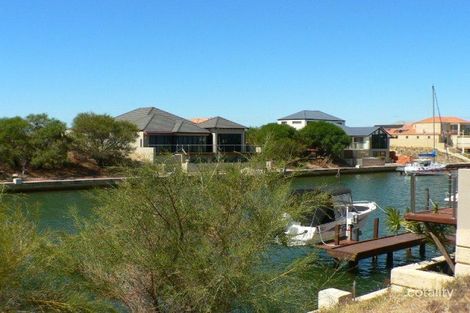 Property photo of 76 Sandpiper Island Retreat Wannanup WA 6210