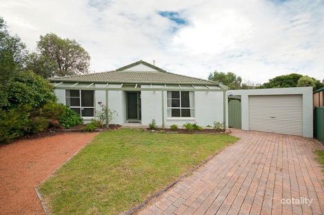 18 Saggers Cl, Gordon, ACT 2906