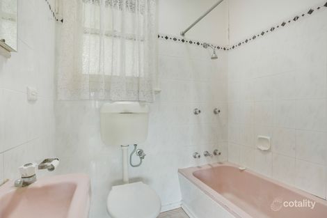 Property photo of 35 Third Avenue Rutherford NSW 2320