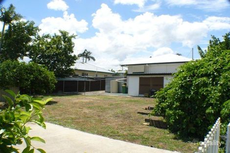 Property photo of 5 Cemetery Road Raceview QLD 4305