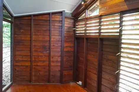 Property photo of 174 Hillview Crescent Whitfield QLD 4870