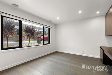 Property photo of 77 Morello Circle Doncaster East VIC 3109