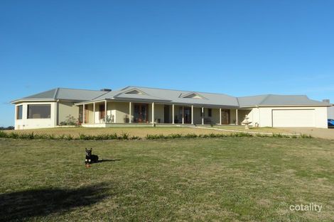 455 Back Creek Rd, Young, NSW 2594