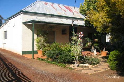 28 Stirling St, Northam, WA 6401