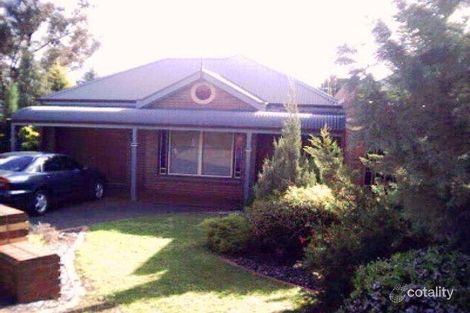 2/19 Landale Dr, Strathdale, VIC 3550