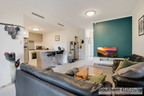 Property photo of 23/2 Louvre Way Baldivis WA 6171