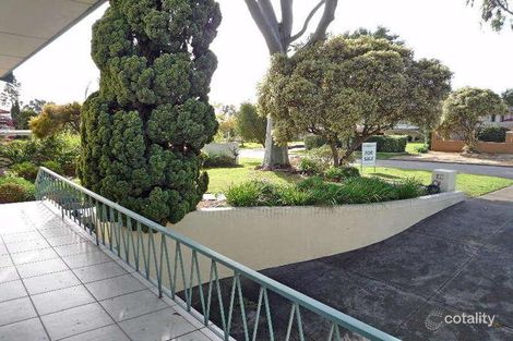 Property photo of 11 Portree Way Ardross WA 6153