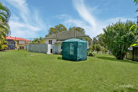 Property photo of 5 Monaco Street Holland Park West QLD 4121