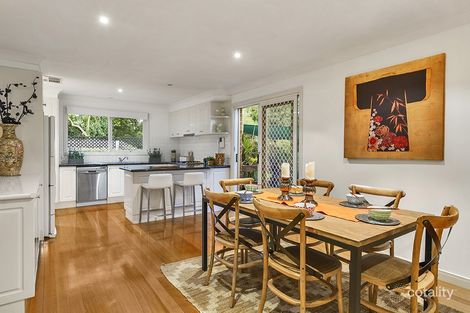 Property photo of 2/13 Wickham Avenue Forest Hill VIC 3131