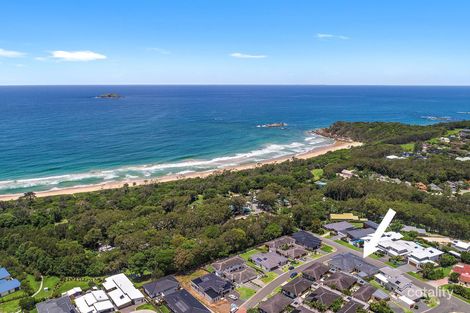 18 San Simeon Cct, Sapphire Beach, NSW 2450