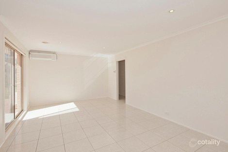 Property photo of 4 Bondfield Street Gungahlin ACT 2912