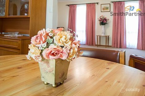 Property photo of 10 Eaglehawk Road Modbury Heights SA 5092