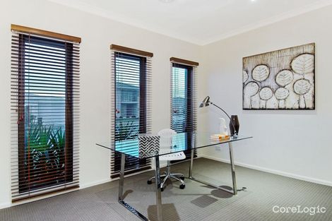 Property photo of 22 Tanoa Crescent Point Cook VIC 3030