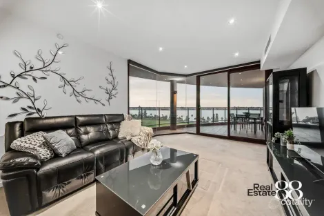 32/100 TERRACE RD, EAST PERTH, WA 6004