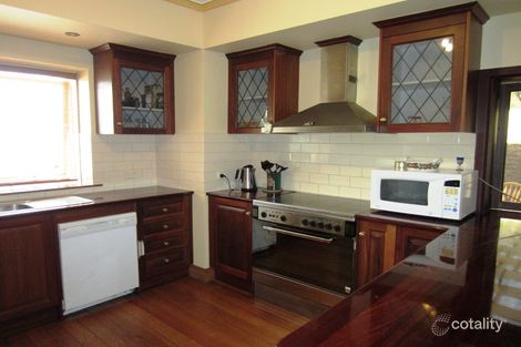Property photo of 2 Berry Avenue Edithvale VIC 3196
