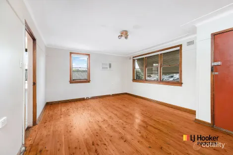 223 Davies Rd, Padstow, NSW 2211
