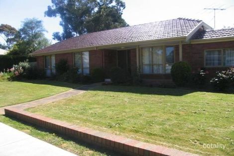 11-13 Manuka Rd, Berwick, VIC 3806