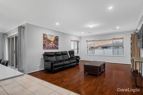 Property photo of 44 Howard Loop Oran Park NSW 2570