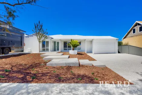 Property photo of 4 Howell Street Marmion WA 6020