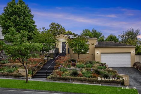 Property photo of 50 Avebury Drive Berwick VIC 3806