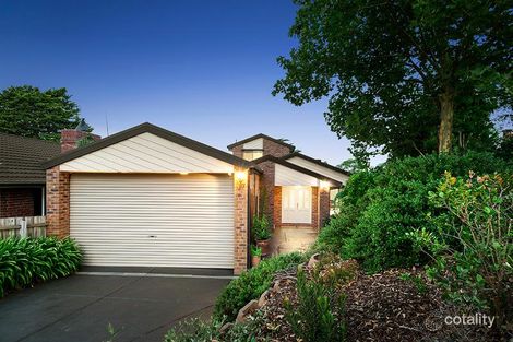 Property photo of 17 Grevillea Close Eltham North VIC 3095